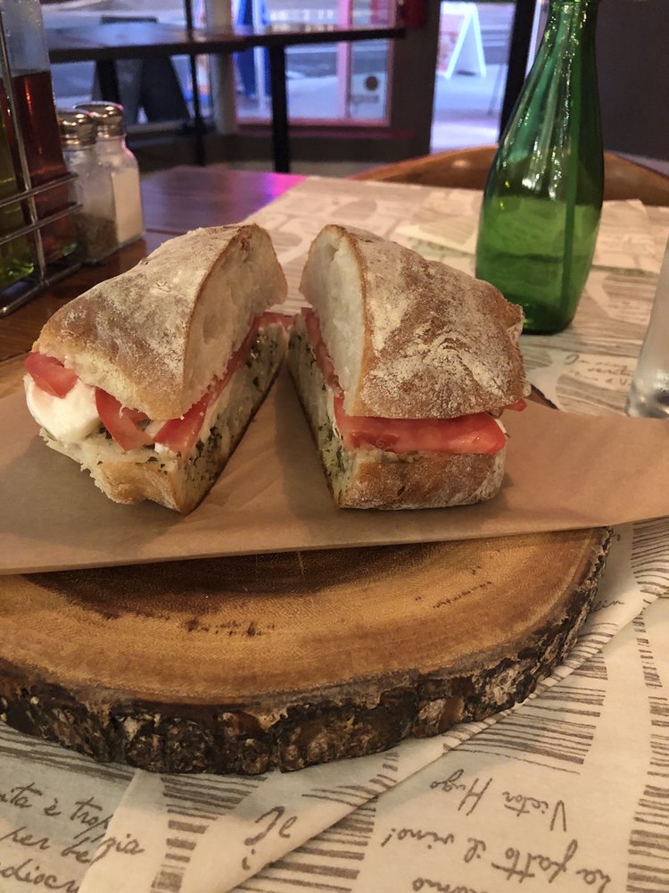 Via Vai Italian deli & Wine bar 2043 Wilton Dr, Wilton Manors