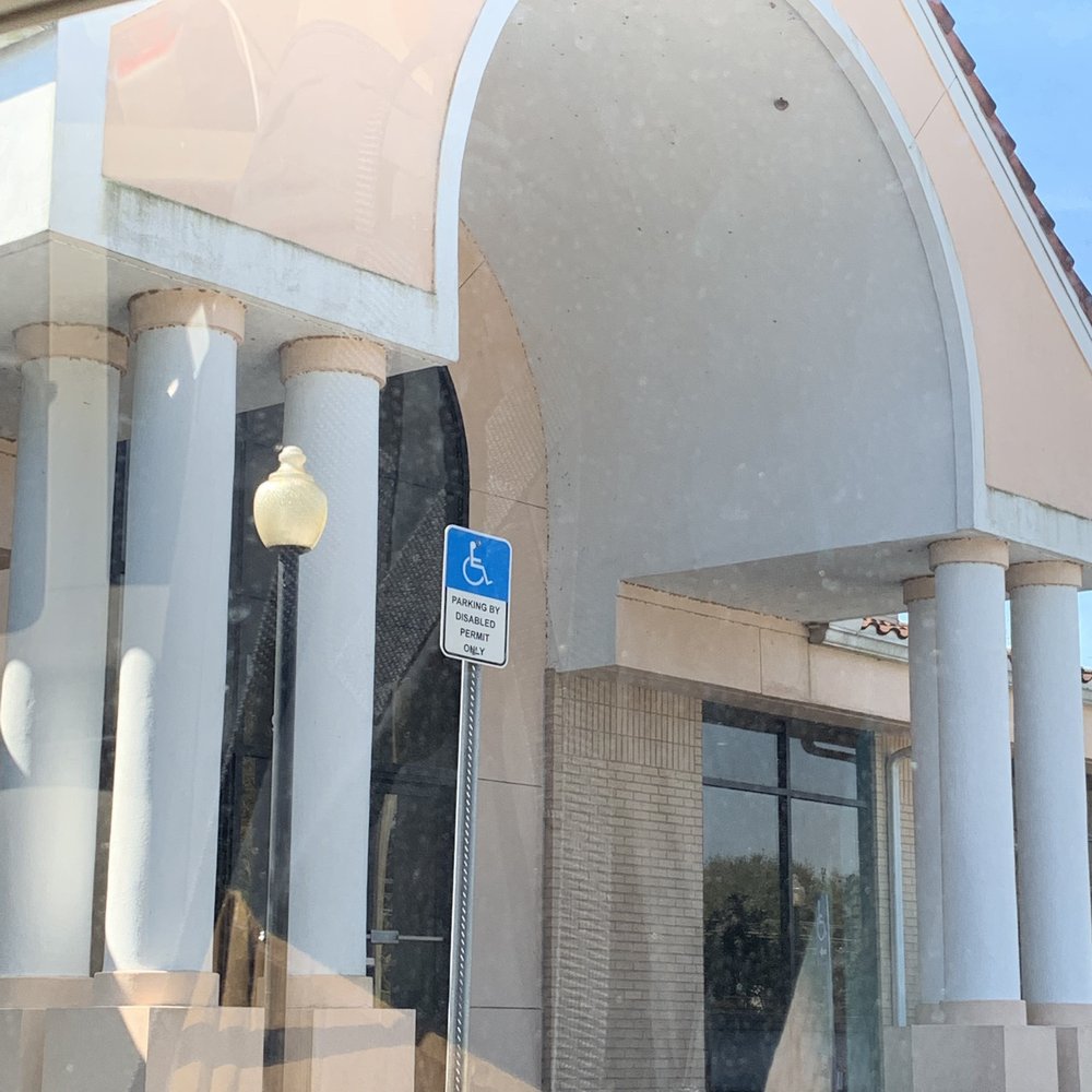 United States Postal Service 9300 Conroy Windermere Rd, Windermere