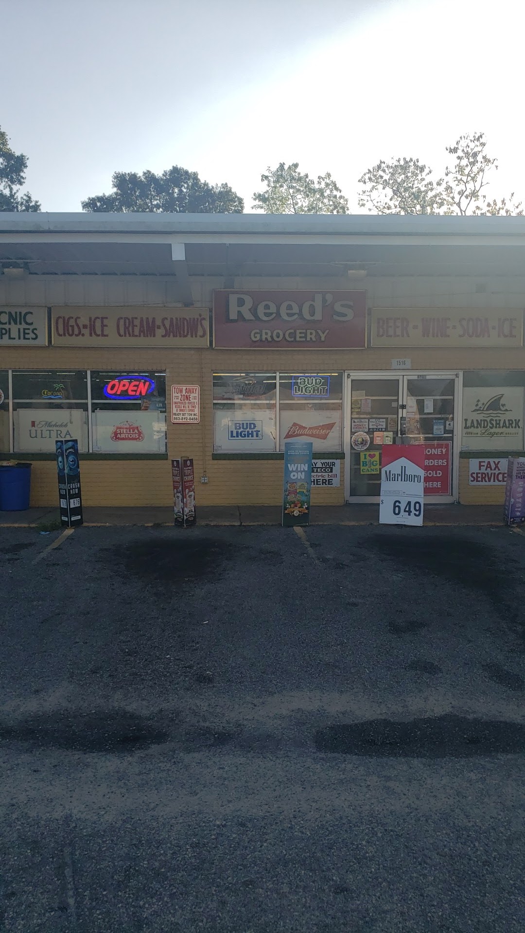 Reeds Grocery