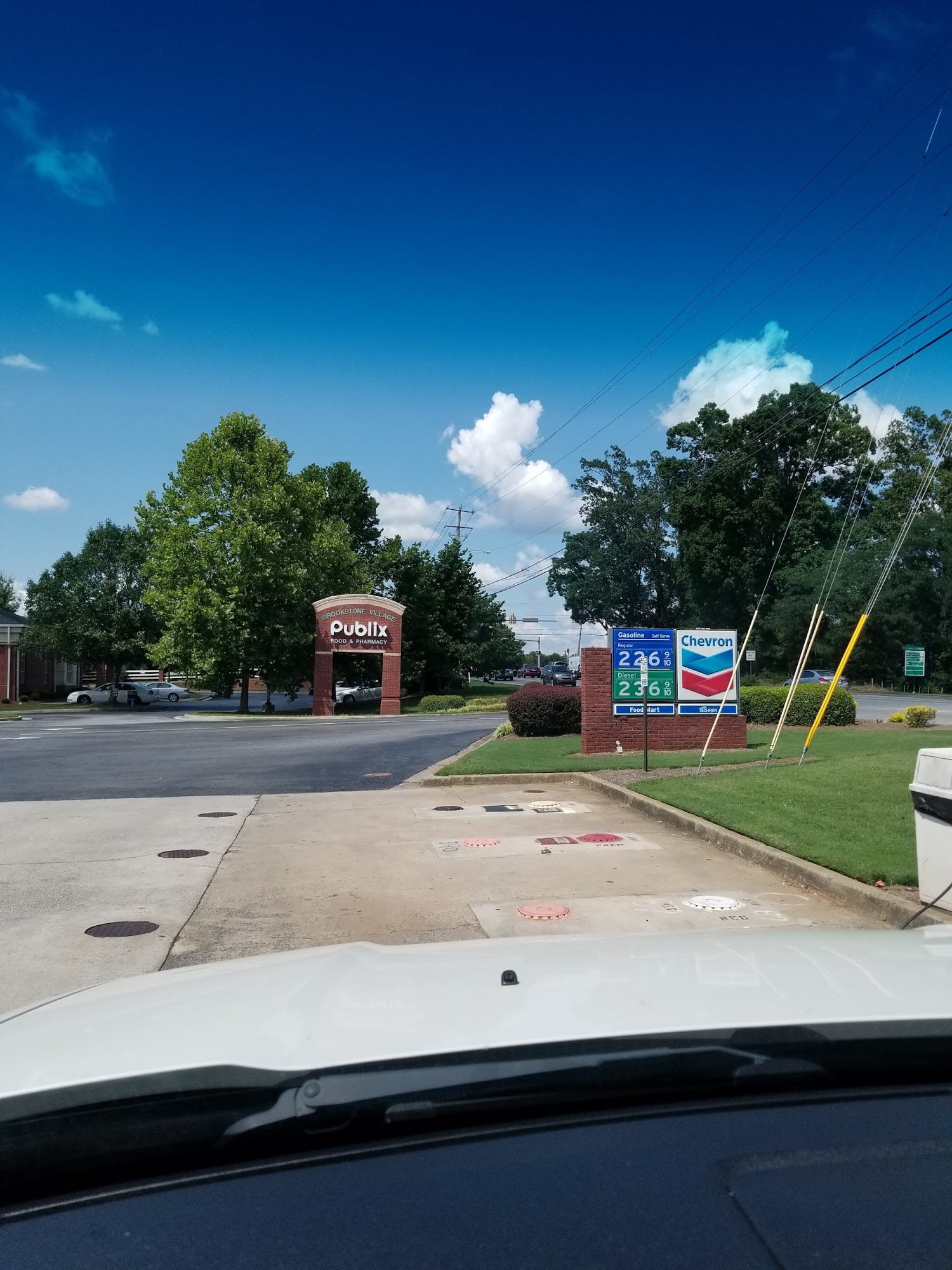 Reliance Chevron Food Mart