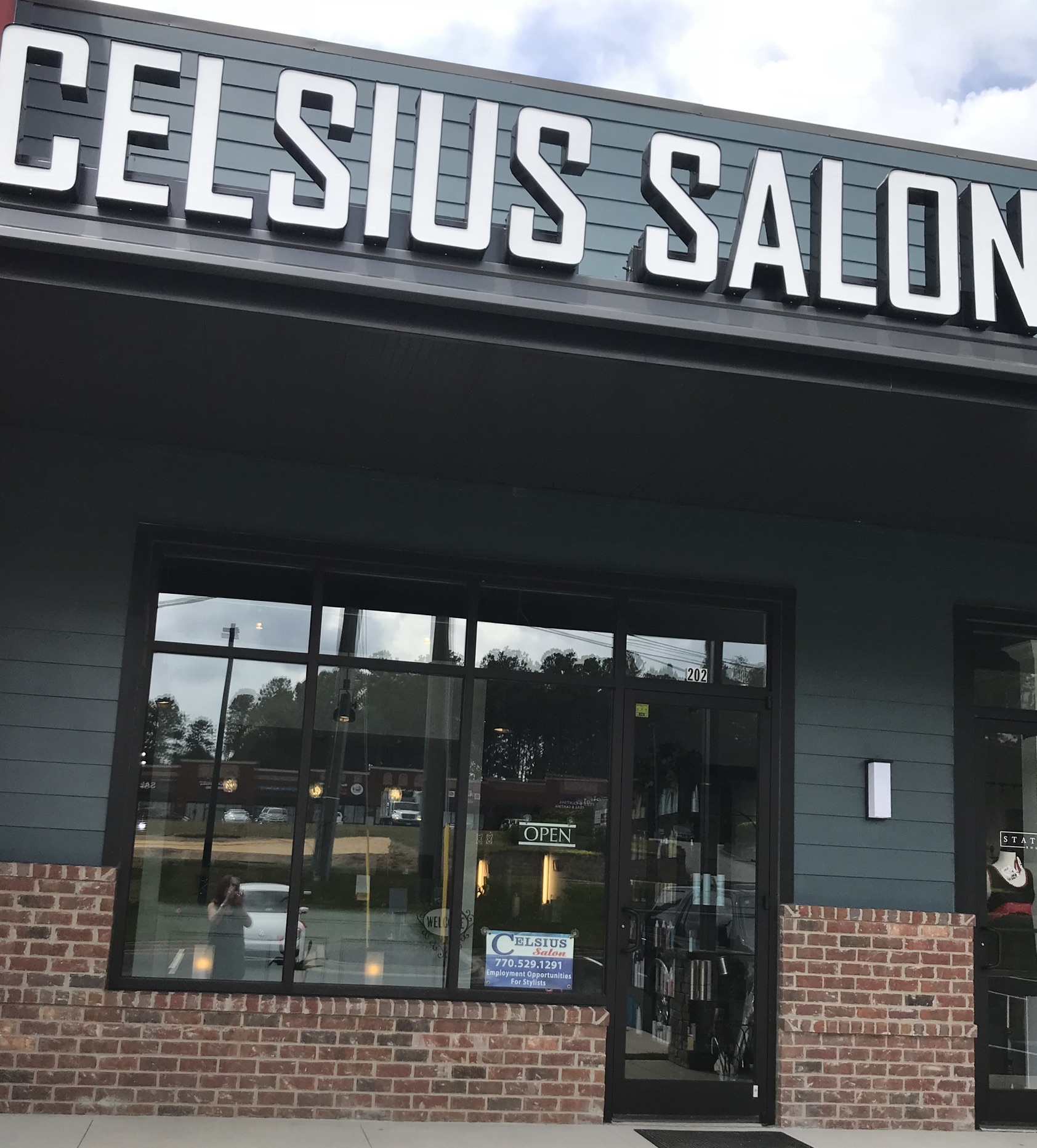 Celsius Salon