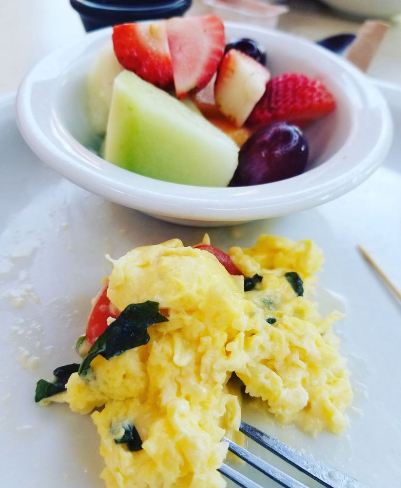 Reveille Cafe 9925 Haynes Bridge Rd #640, Alpharetta