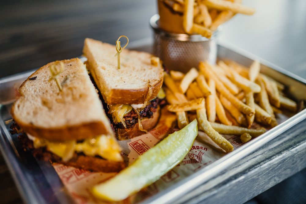 Barleygarden Kitchen Avalon 900 Avalon Blvd, Alpharetta