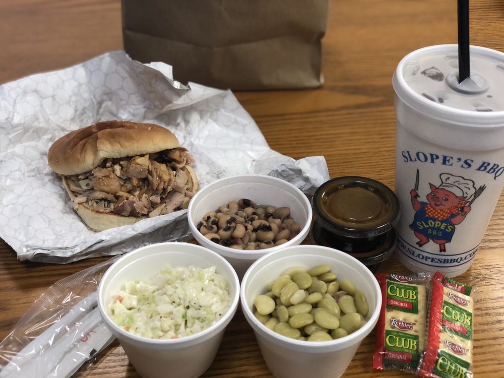 Slope's BBQ Of Alpharetta 5865 Gateway Dr, Alpharetta
