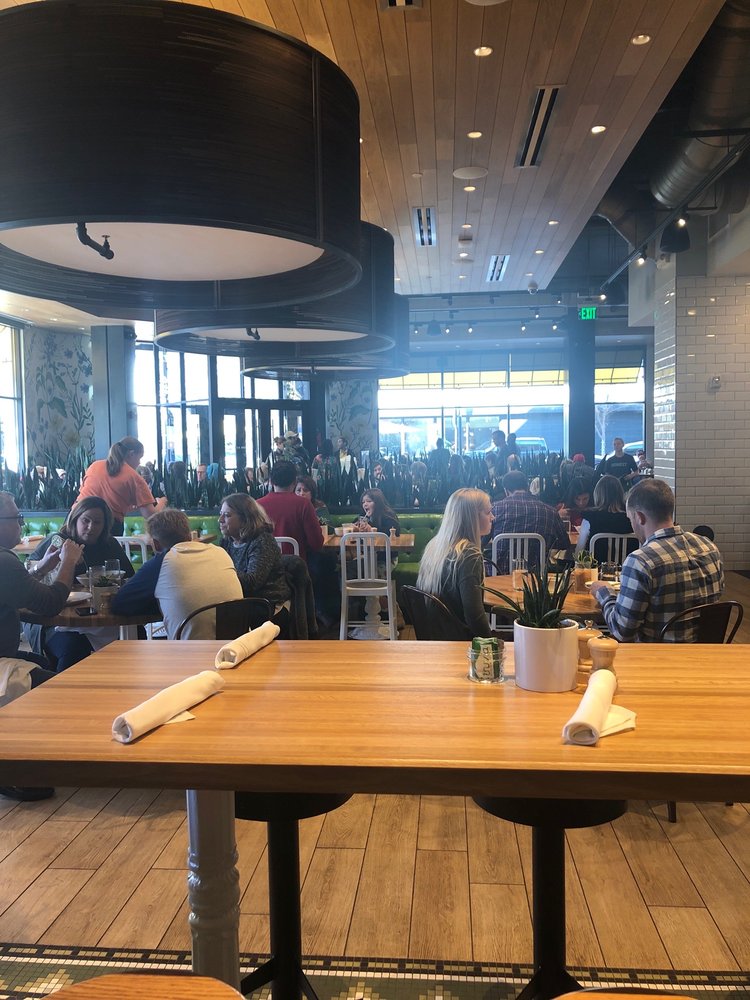 True Food Kitchen 2140 Avalon Blvd, Alpharetta