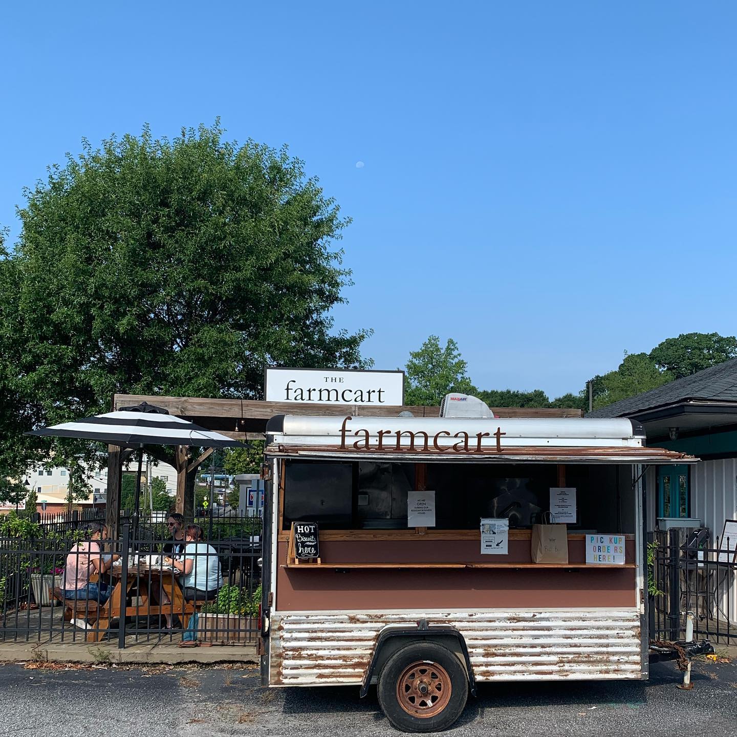 The Farm Cart 1074 Baxter St, Athens