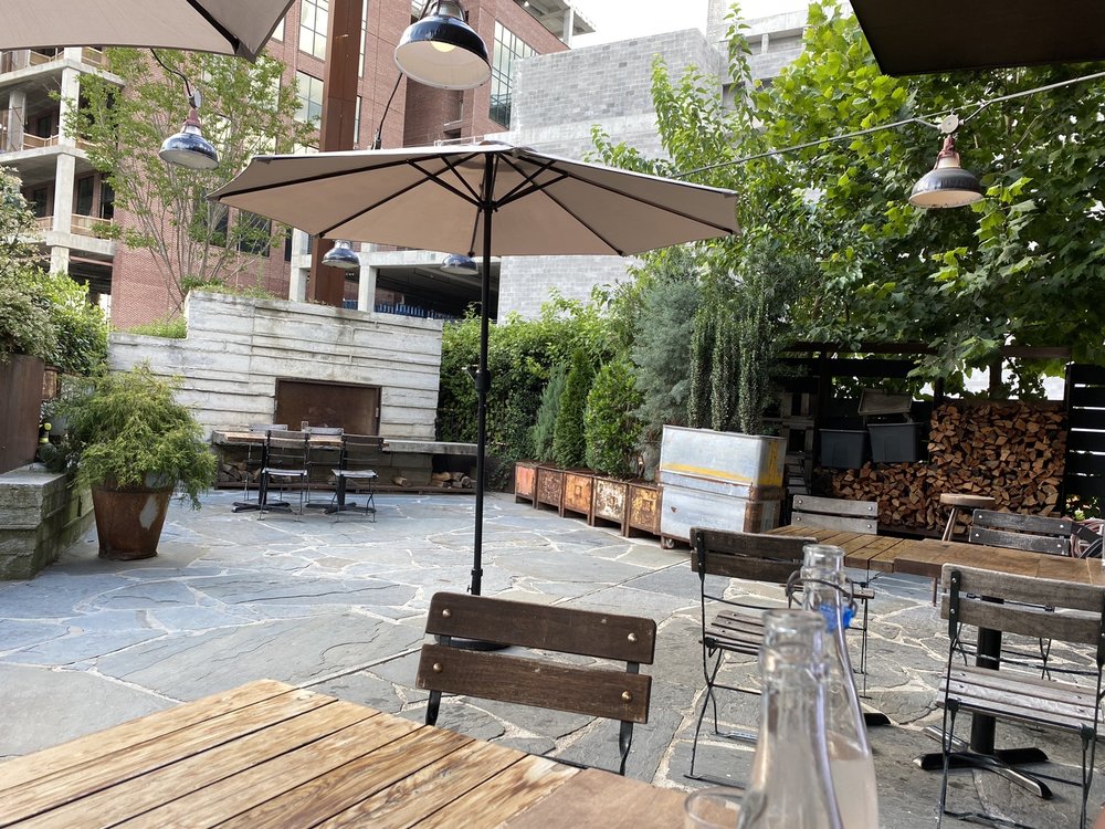 Barcelona Wine Bar 1085 Howell Mill Rd, Atlanta