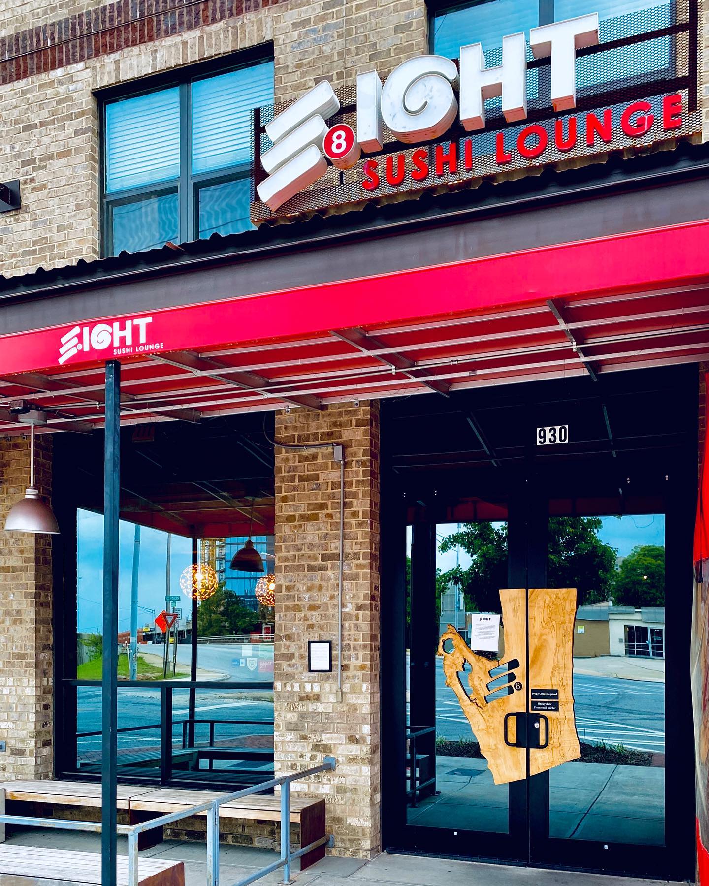 Eight Sushi Lounge 930 Howell Mill Rd NW, Atlanta