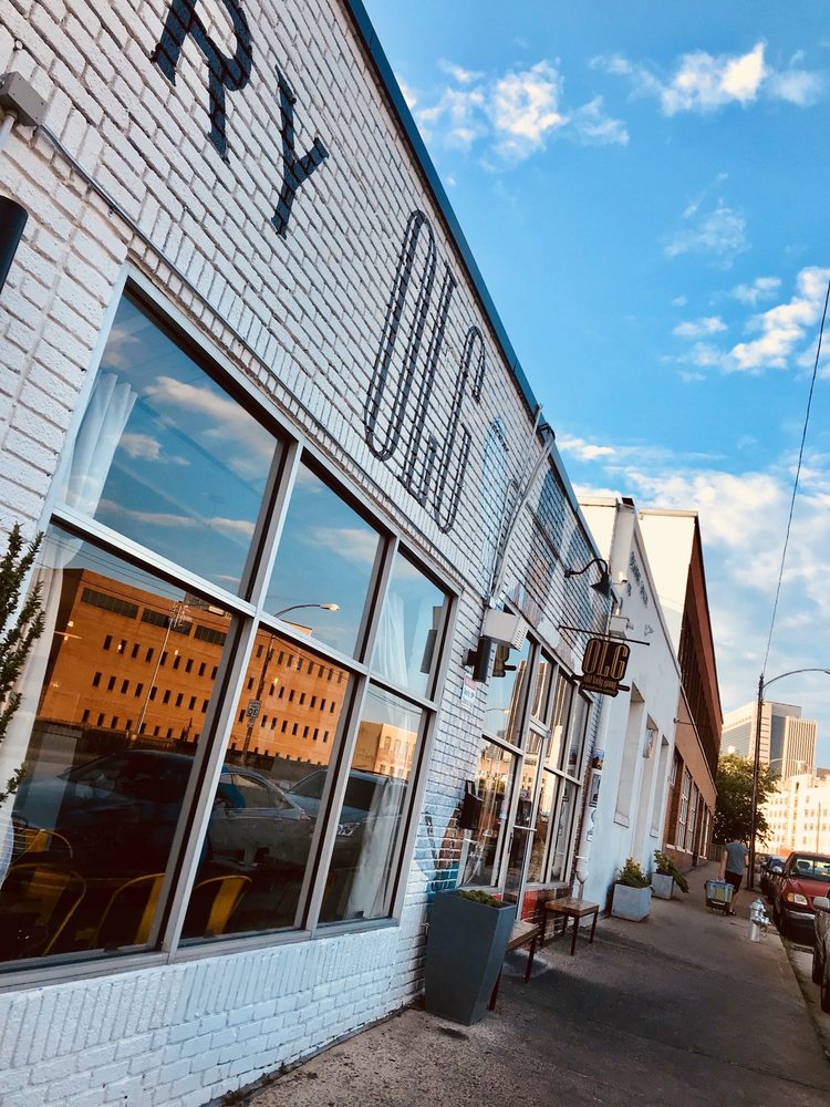 Old Lady Gang Southern Cuisine 177 Peters St SW, Atlanta