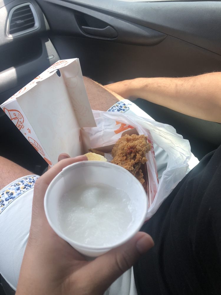 Popeyes Louisiana Kitchen 4501 River Rd, Columbus