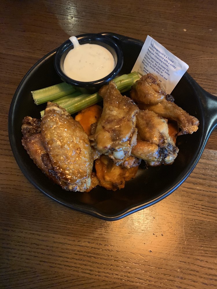 TGI Fridays 3116 Adams Farm Dr, Columbus