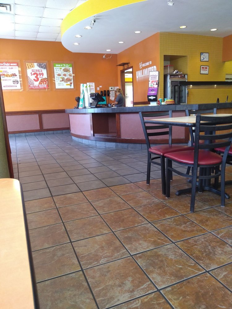 Cicis Pizza 1931 Auburn Ave, Columbus