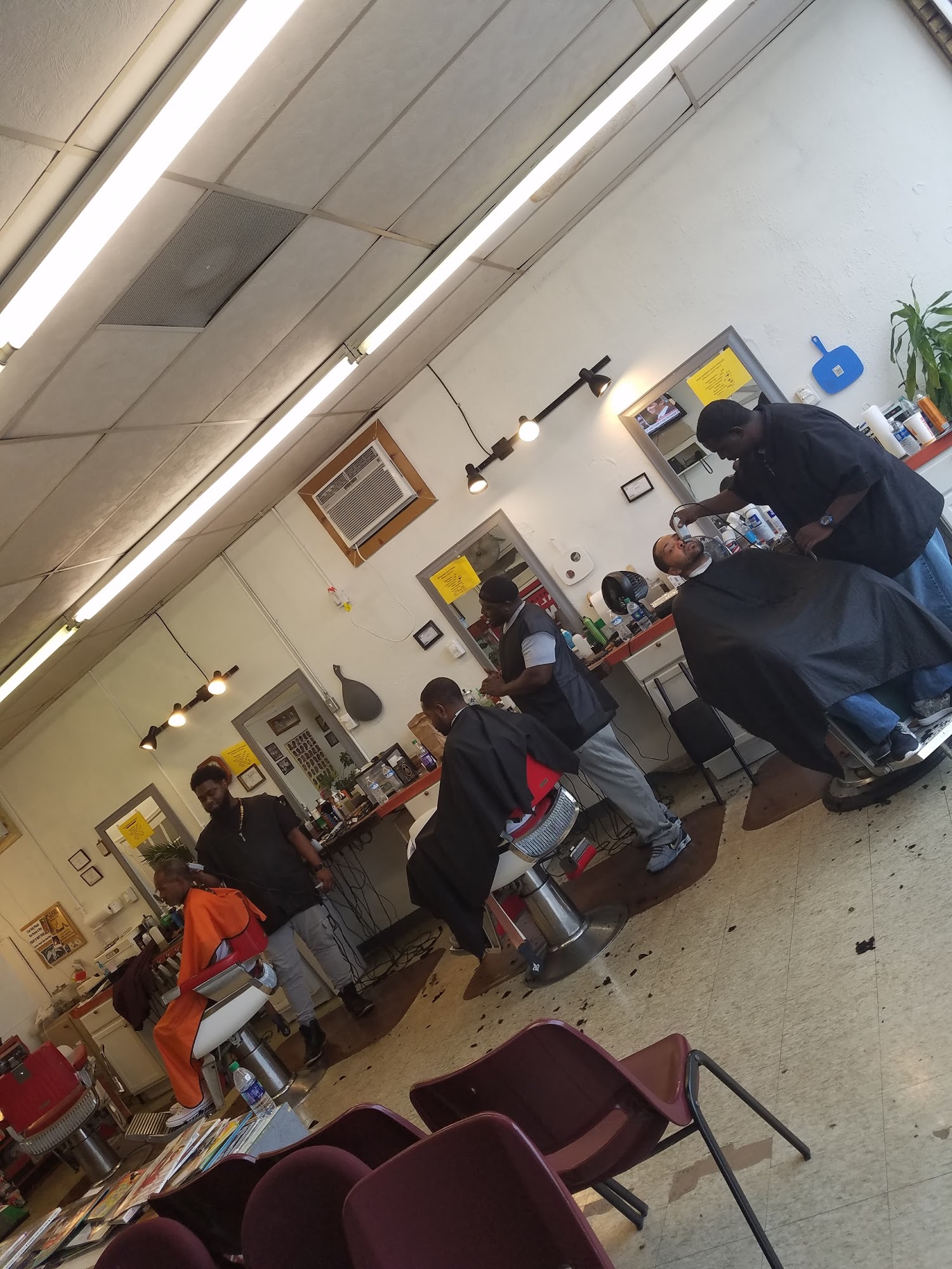 Randolph's Barber Shop