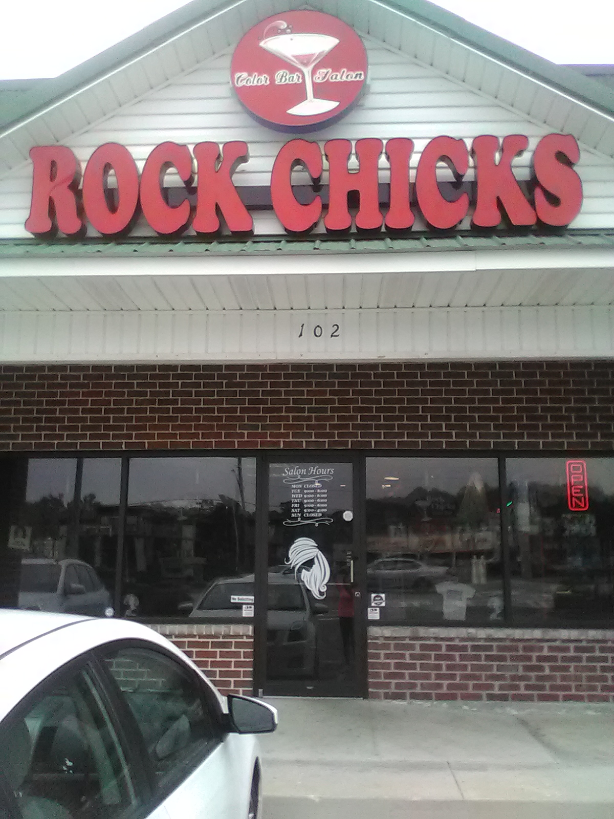 Rock Chicks Color Bar Salon