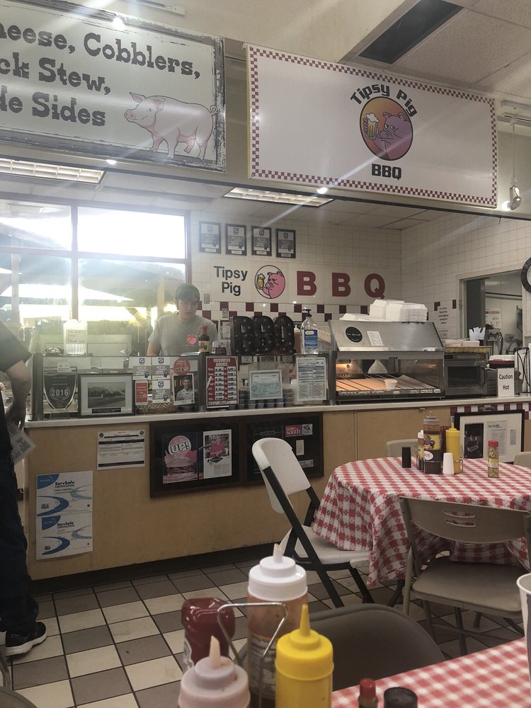 Tipsy Pig BBQ 3020 Five Forks Trickum Rd SW, Lawrenceville