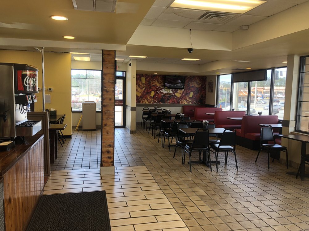 Doo's Seafood And Deli 4120 Lawrenceville Hwy, Lilburn