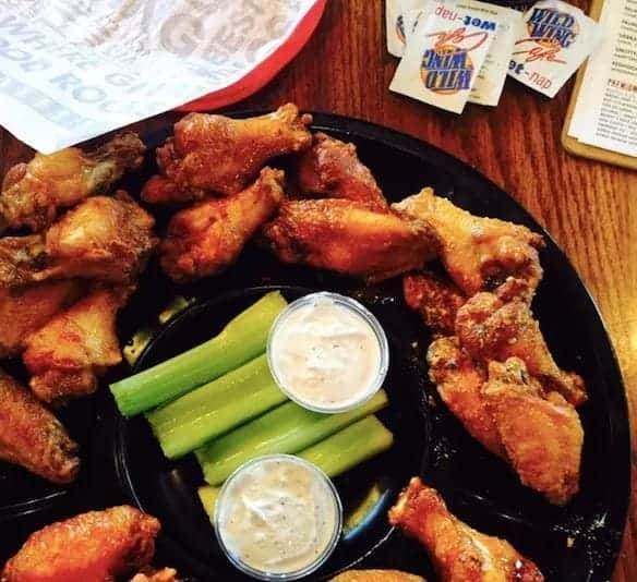 Wild Wing Cafe 5080 Riverside Dr #100, Macon
