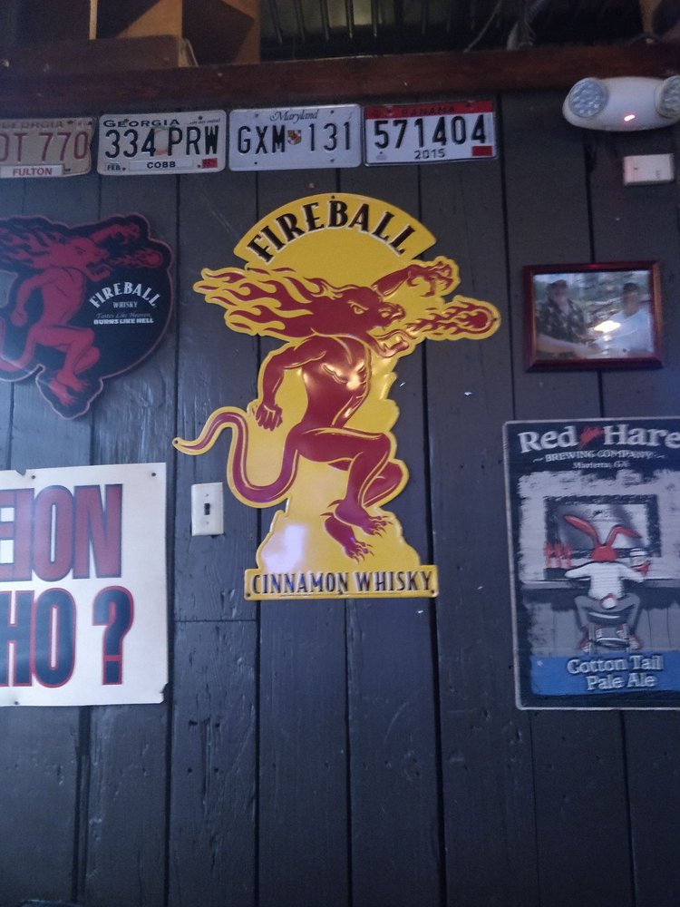 Bradley's Bar & Grill 4961 Lower Roswell Rd, Marietta
