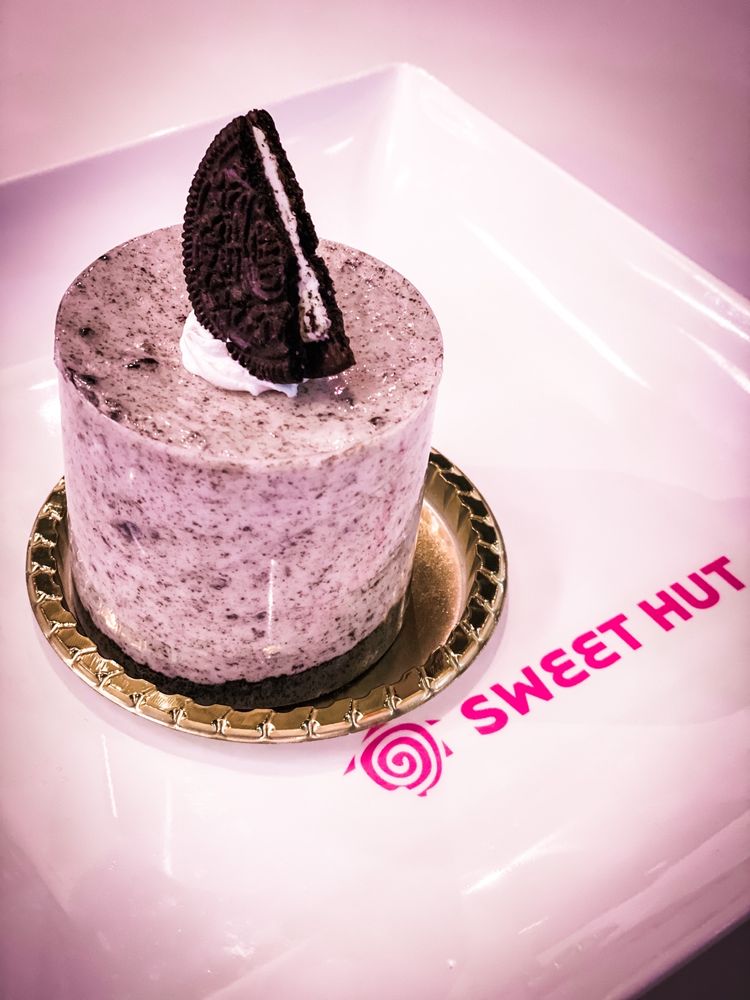 Sweet Hut Bakery & Cafe 2795 Chastain Meadows Pkwy NW #900, Marietta