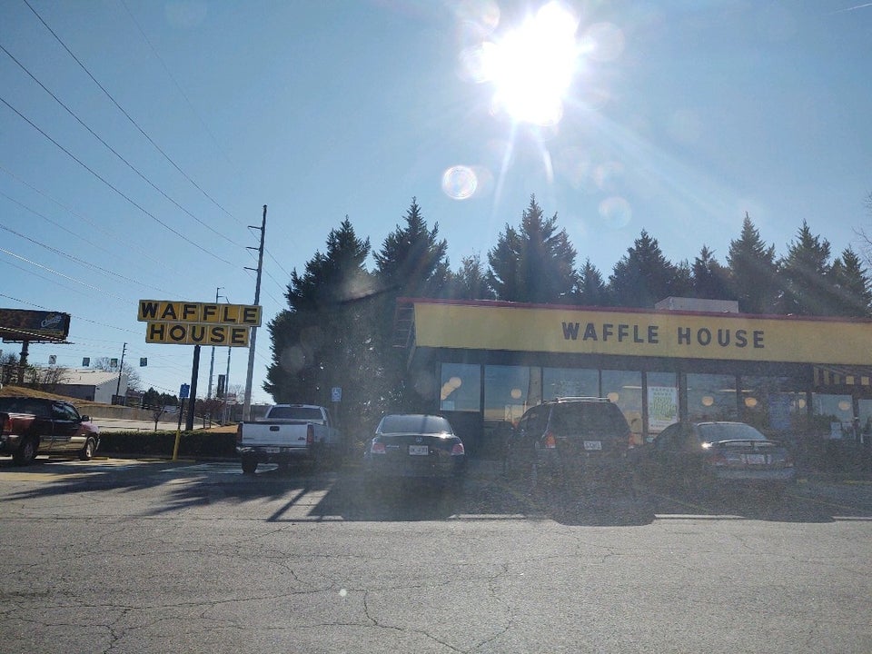 Waffle House 5900 Jimmy Carter Blvd, Norcross