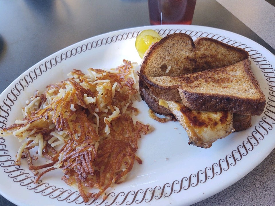 Waffle House 6079 Goshen Springs Rd, Norcross