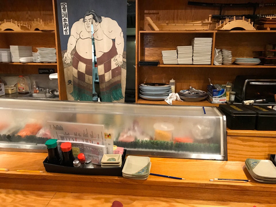 Happy Sumo at Norcross 6135 Peachtree Pkwy #610, Peachtree Corners