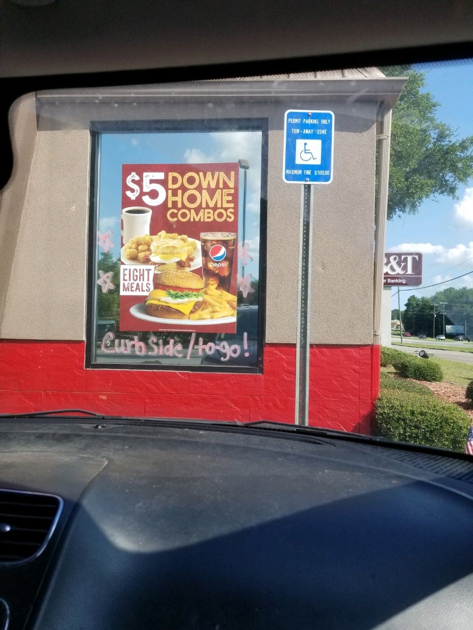 Huddle House 460 S Columbia Ave, Rincon