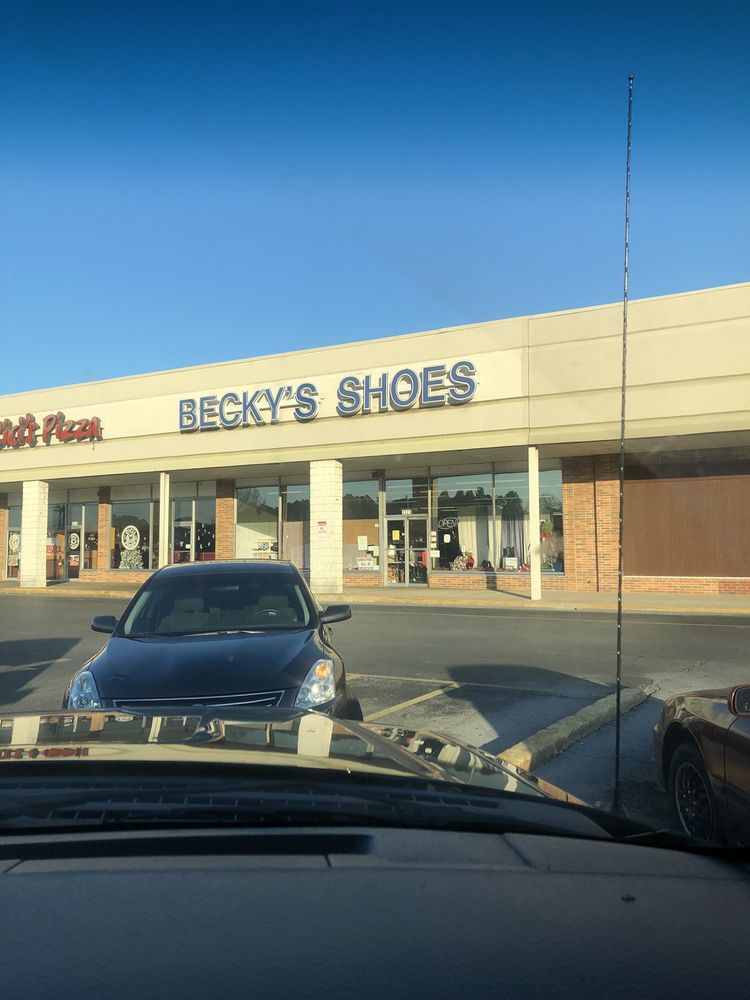 Becky's Discount Shoes