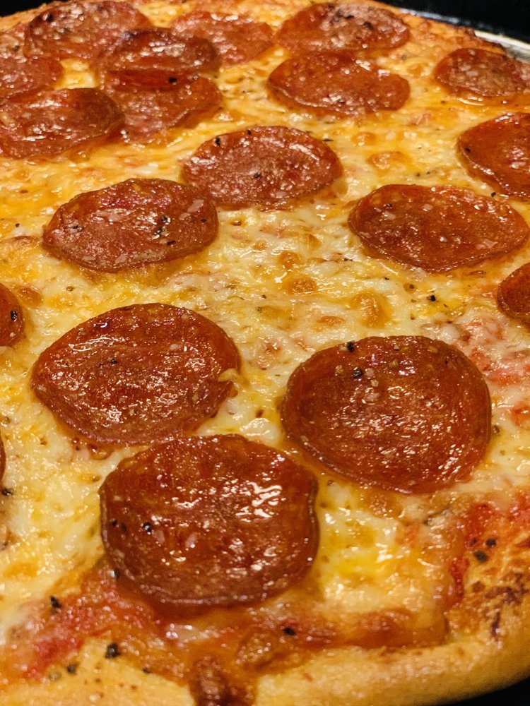 Blue Moon Pizza Sandy Springs 5610 Glenridge Dr #110, Sandy Springs