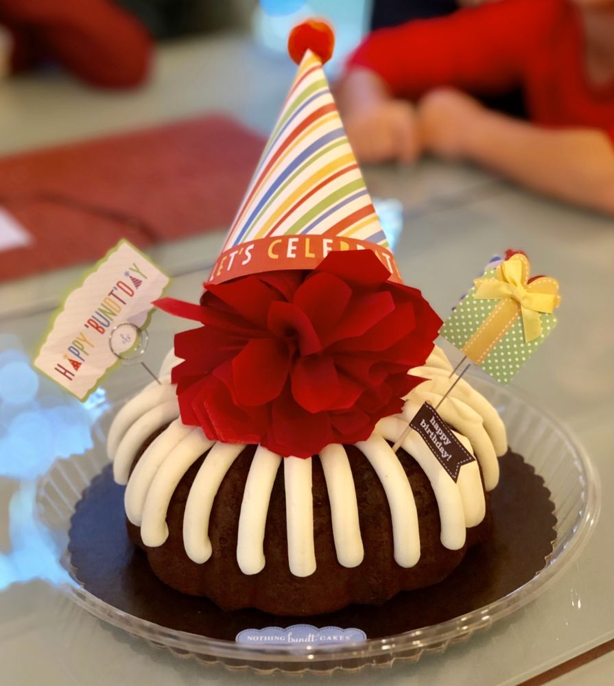 Nothing Bundt Cakes 5975 Roswell Rd Suite A-103, Sandy Springs