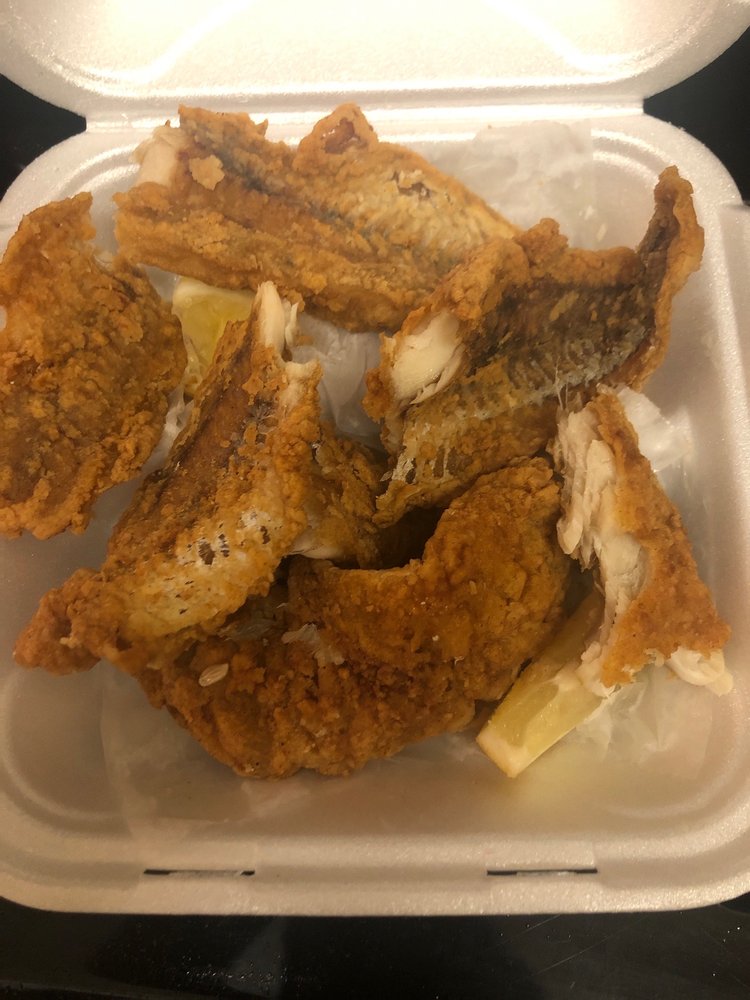 Wings & Seafood 8339 Roswell Rd, Sandy Springs
