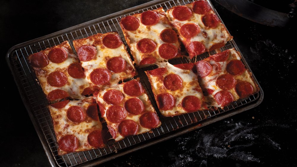 Jet's Pizza 6615 Roswell Rd NE, Sandy Springs