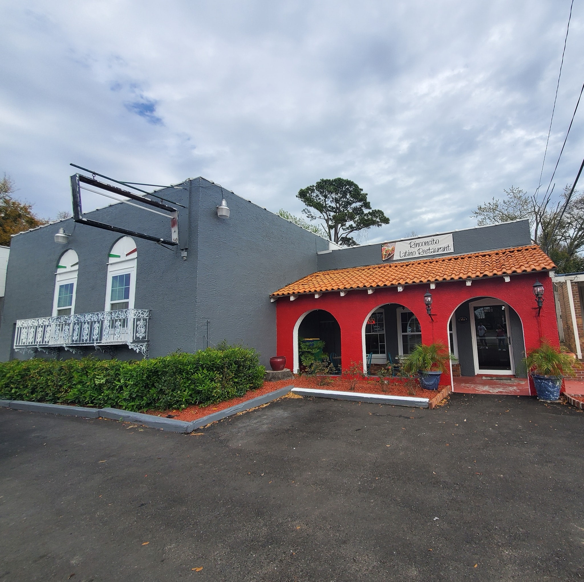 Rinconcito Latino 2308 Skidaway Rd, Savannah