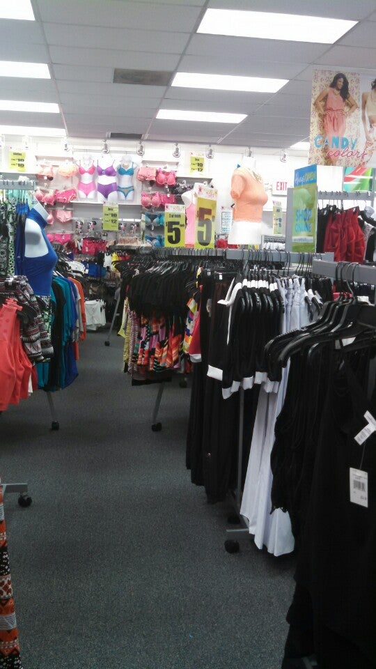 Rainbow Shops Stone Mountain