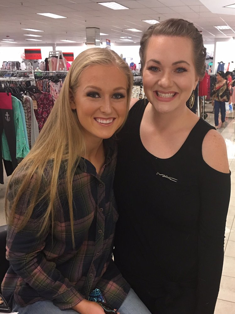 MAC Cosmetics 1181 St Augustine Rd, Valdosta