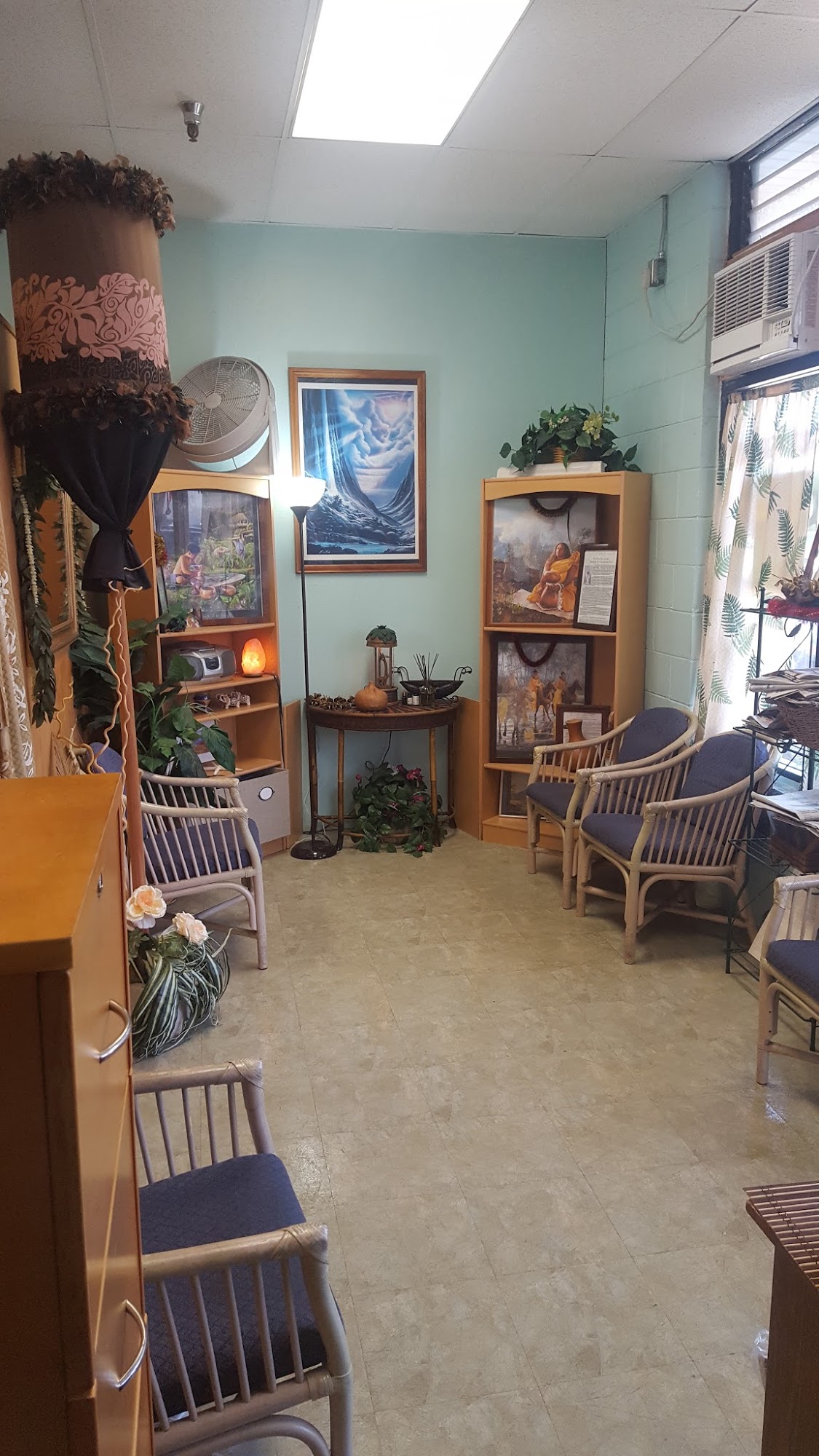 Leeward Massage Therapy Center-Owner Louella Vidinha