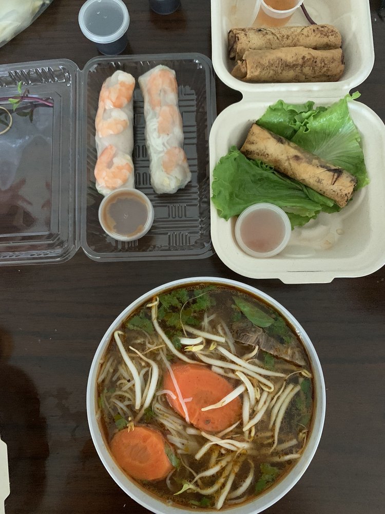 Hilo, HI Restaurants Open for Takeout, Curbside Service and/or Delivery