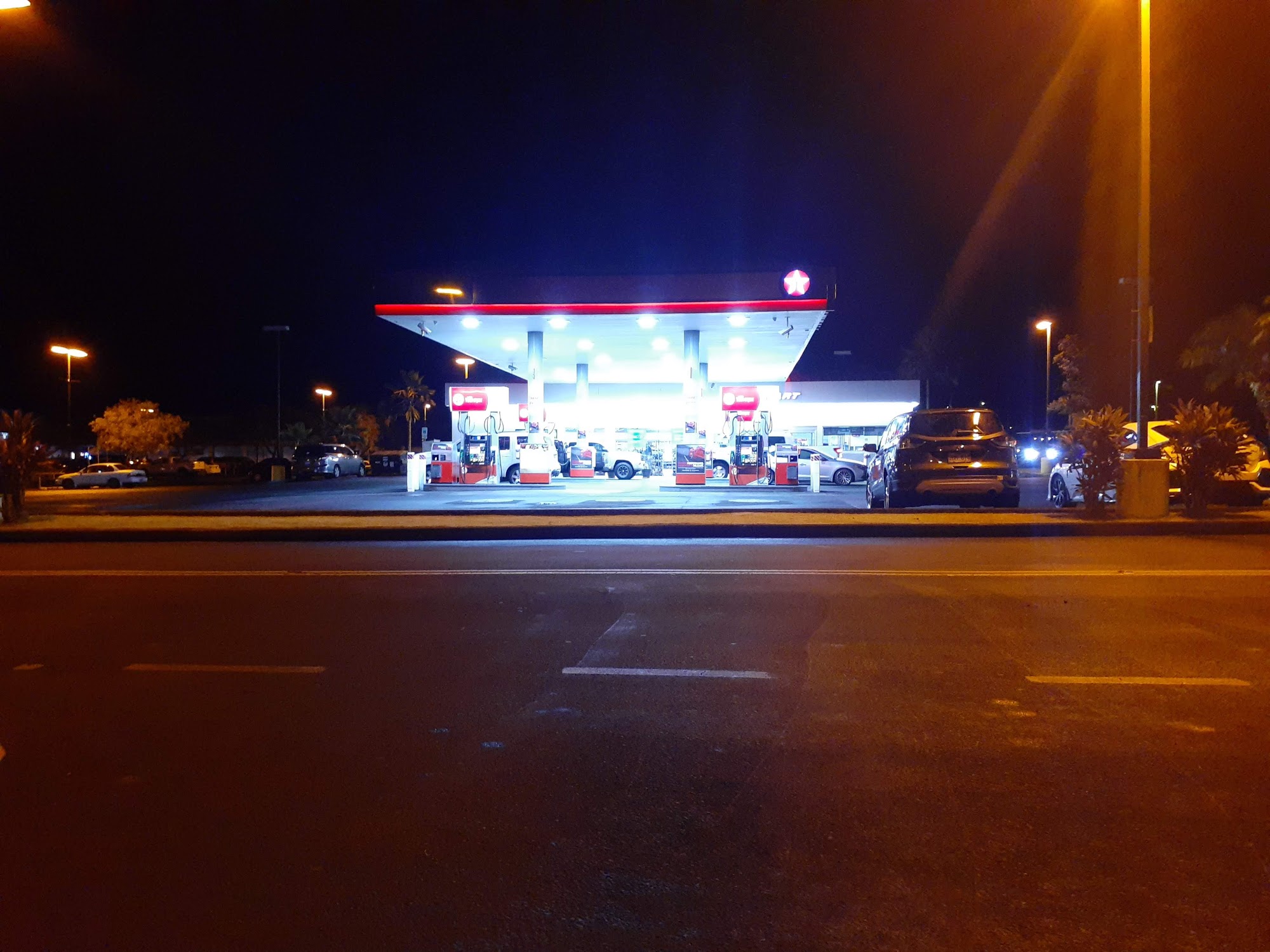 Gas Stations in Hilo, HI with Ratings, Reviews, Hours and Locations -  Loc8NearMe