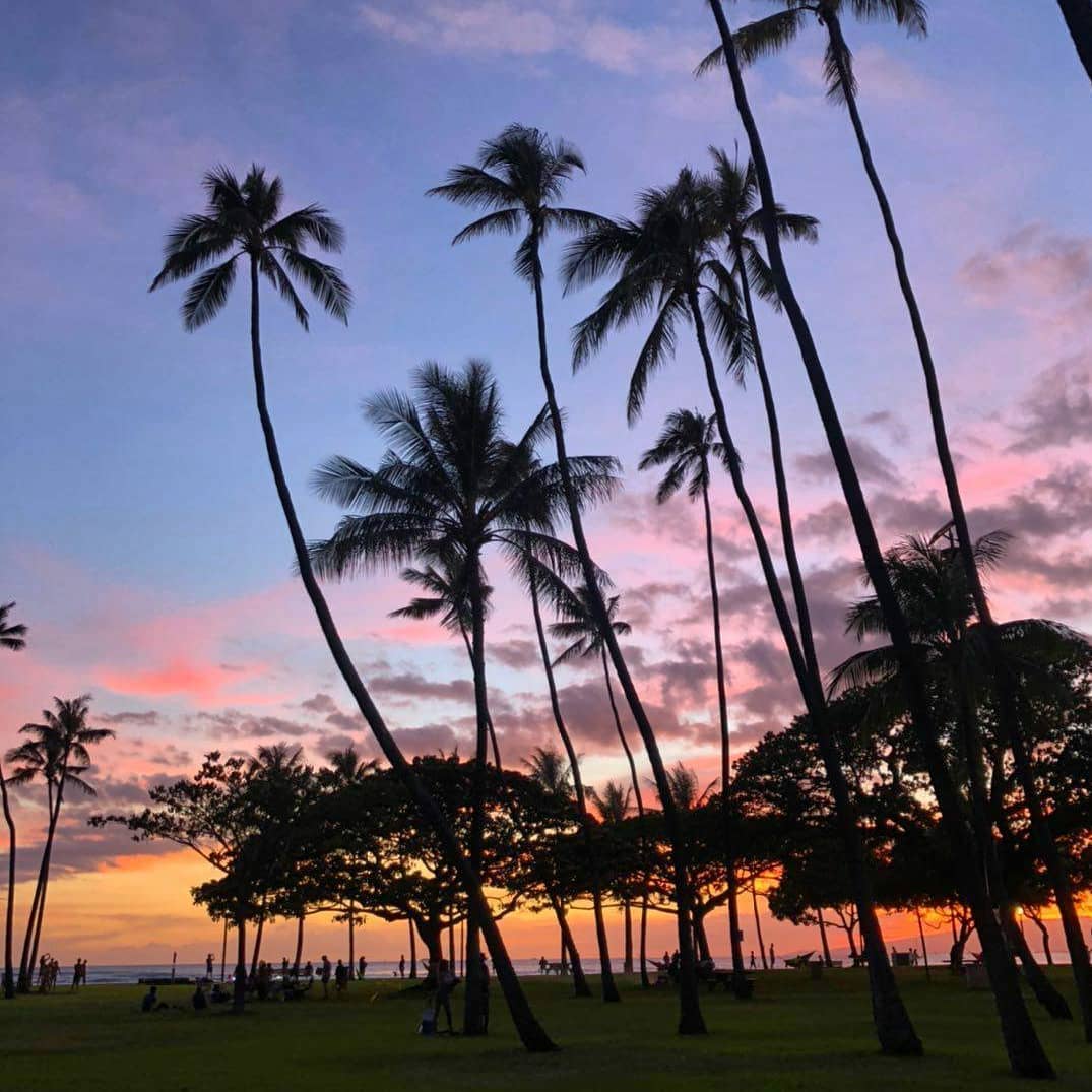 Barefoot Beach Cafe @ Queen's Surf Beach 2699 Kalakaua Ave, Honolulu