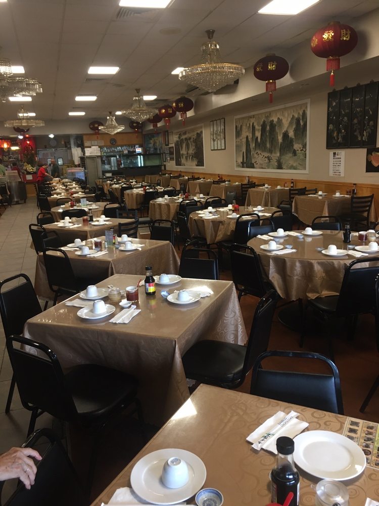 Happy Days Chinese Seafood Restaurant 3553 Waialae Ave, Honolulu
