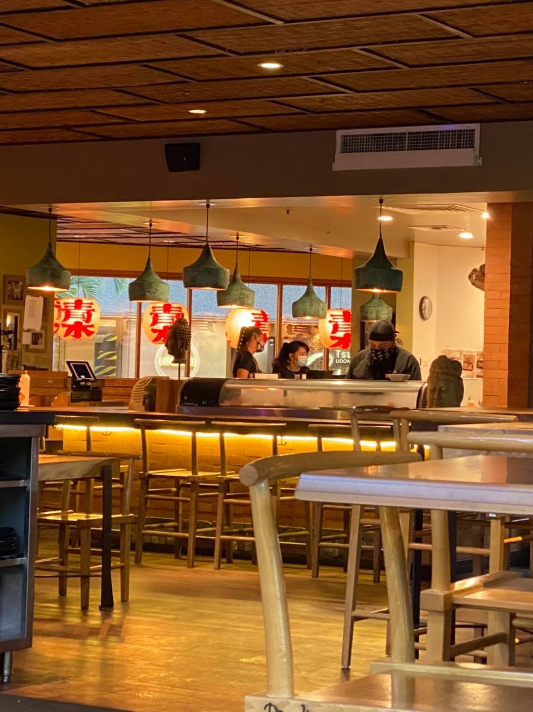 Doraku Waikiki Royal Hawaiian Center, 2233 Kalakaua Ave Suite 304, Honolulu