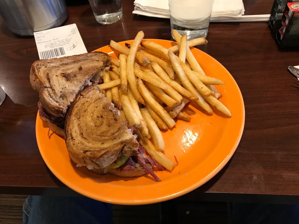 Council Bluffs, IA Restaurants Open for Takeout, Curbside Service and