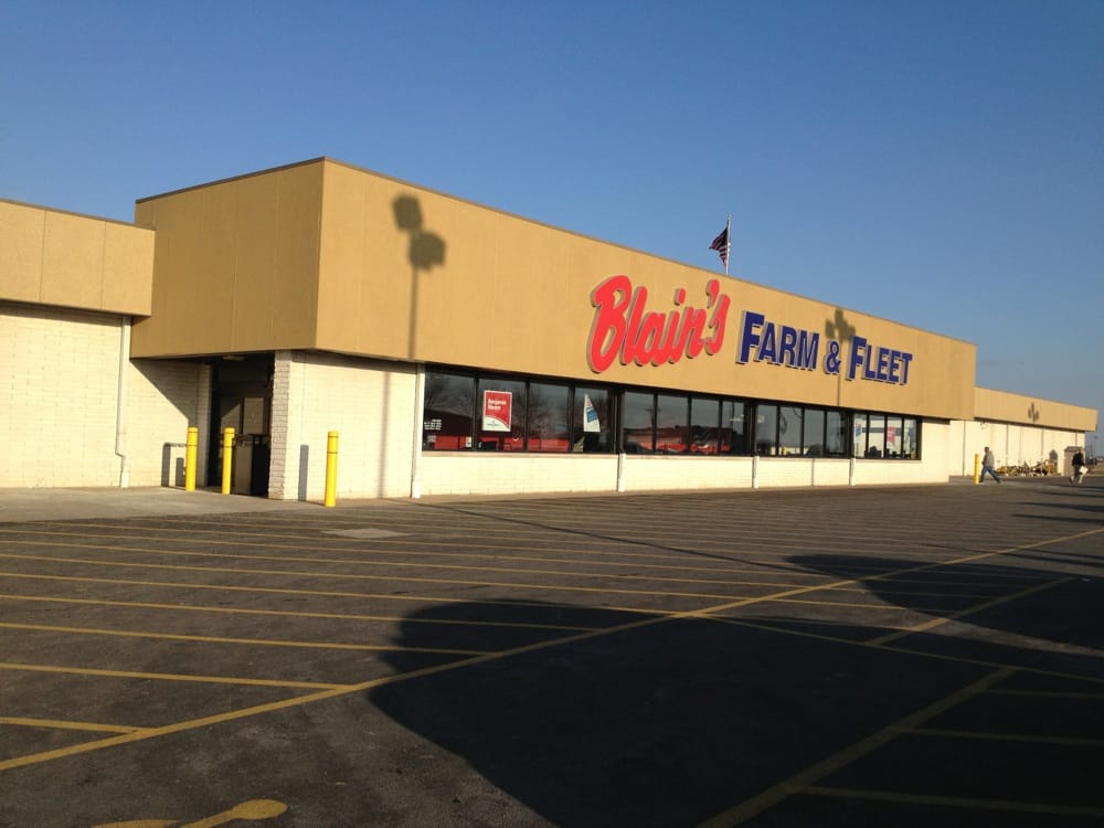 BLAIN'S FARM & FLEET DAVENPORT, IOWA Davenport IA Hours