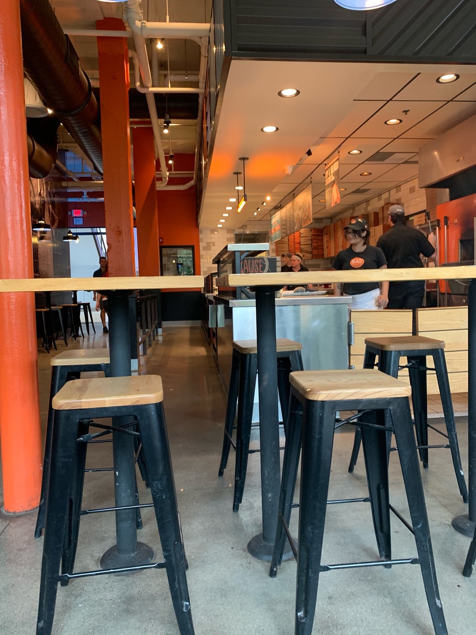 Blaze Pizza 300 W Martin Luther King Jr Pkwy, Des Moines
