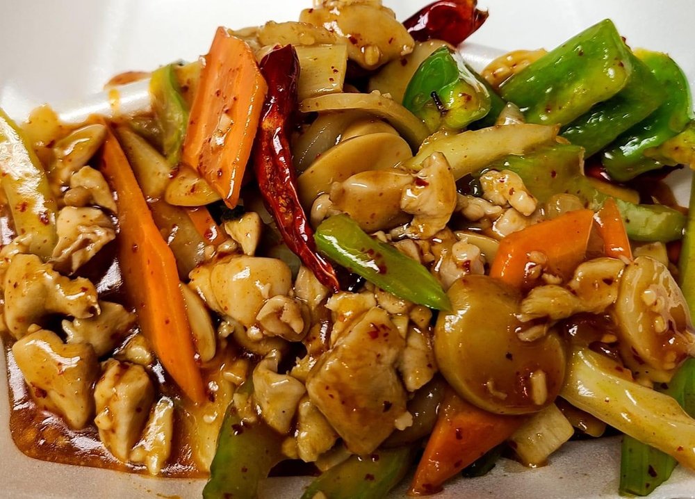 Tsing Tsao Chinese Fast Food 2231 E University Ave, Des Moines