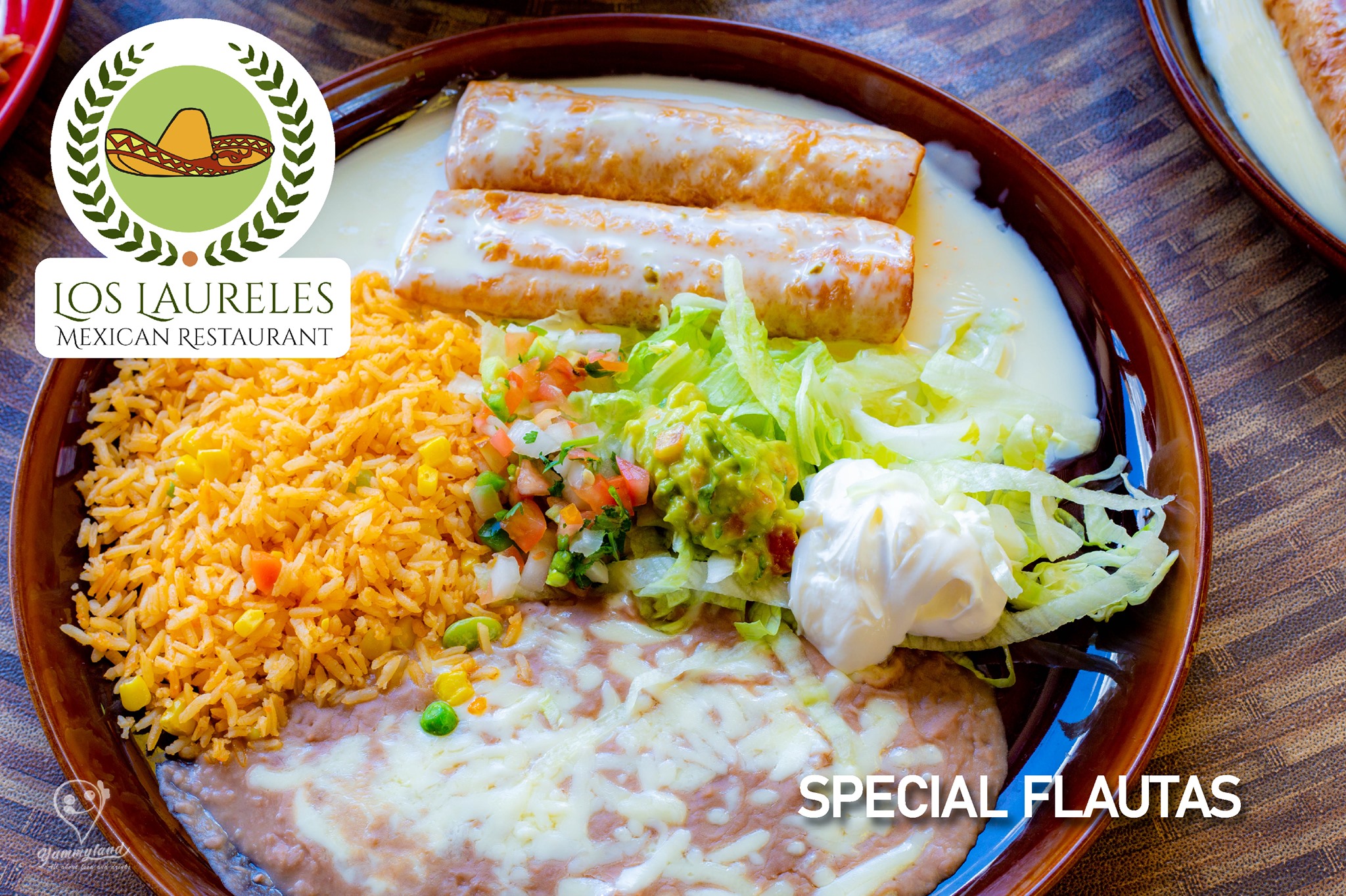 Los Laureles 1518 E Grand Ave, Des Moines