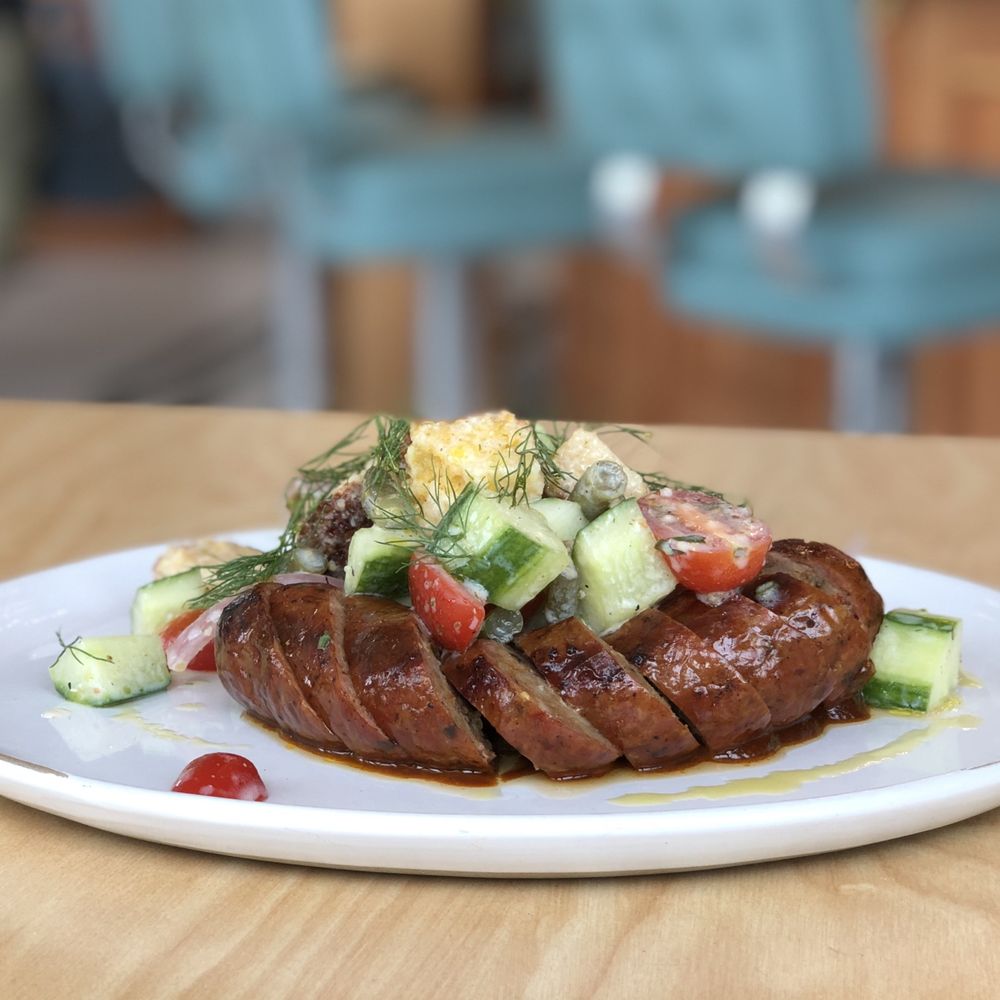 Clyde's Fine Diner 111 E Grand Ave Suite 111, Des Moines
