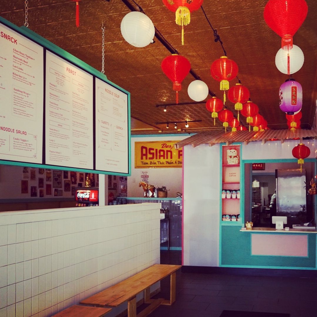 Lucky Lotus 2721 Ingersoll Ave, Des Moines