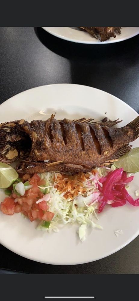 El Rincón Catracho 2 910 Hull Ave, Des Moines