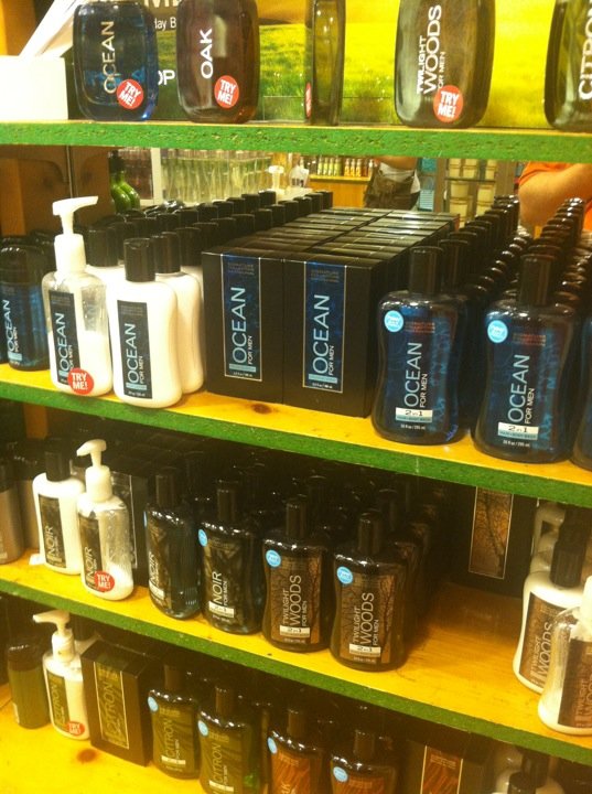 Bath & Body Works 555 John F Kennedy Rd, Dubuque